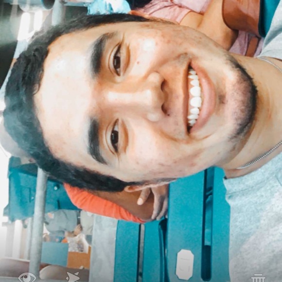 Profile Picture of Samuel t. Robledo ii (@samutpb28) on Poshmark