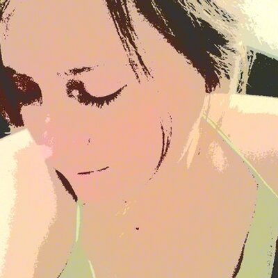 Profile Picture of Isabel Lopez Espitia (@isabelespitia) on Twitter