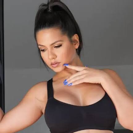 Profile Picture of Emmeline Carter (@emmeline.carter) on Tiktok