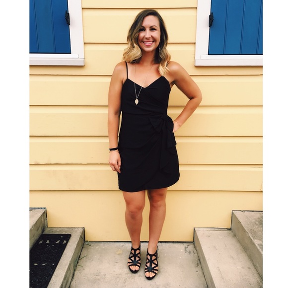 Profile Picture of Devon Hardel (@devonhardel) on Poshmark