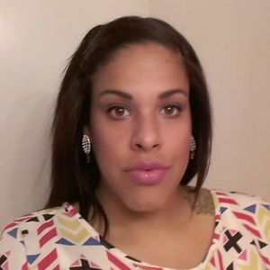 Profile Picture of Lonely Girl (@lanorma) on Myspace