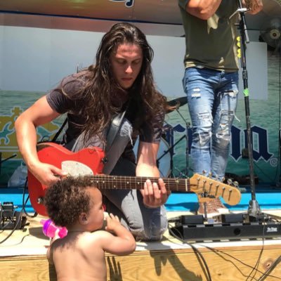 Profile Picture of Chris Decann (@@ChrisDeann) on Twitter