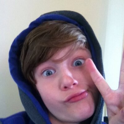Profile Picture of James Stobie (@JamazJames) on Twitter