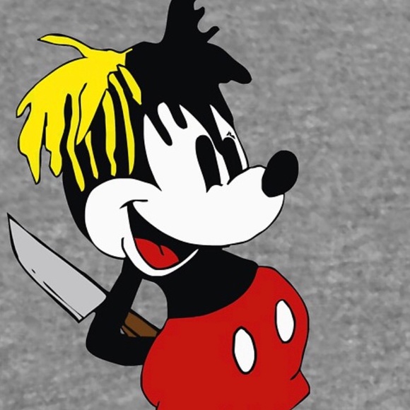 Profile Picture of Peter Hendricks (@peterhendricks) on Poshmark