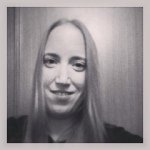 Profile Picture of Amber (@ambibinder) on Instagram