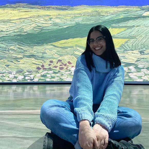 Profile Picture of Tracy Sakr (@mylifeismusic93) on Poshmark