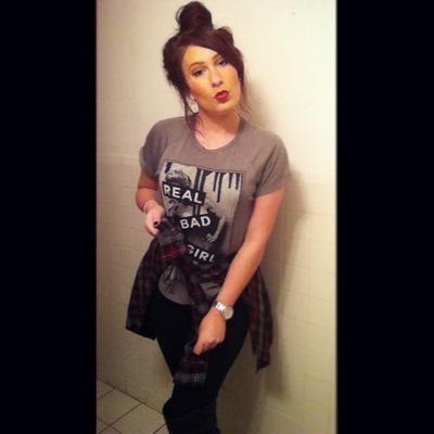 Profile Picture of Morgan Leslie (@MorganGuinn) on Twitter