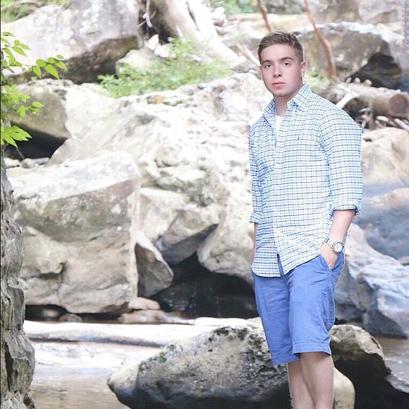 Profile Picture of Michael Prater (@mprater1) on Poshmark