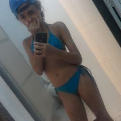 Profile Picture of Lara Rodrigues (@RevoltadaDolly) on Twitter