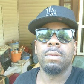 Profile Picture of Jomo Kenyatta Thomas (@LiquidBoy205) on Twitter