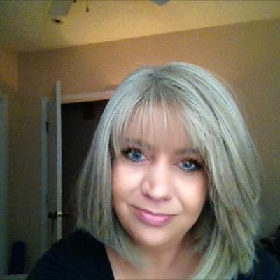 Profile Picture of Annette Stewart (@nettiestewart72) on Twitter