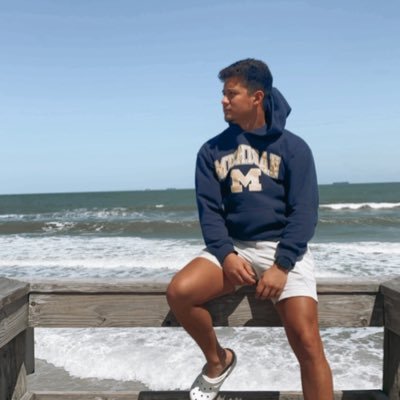 Profile Picture of Sean Daniel Colburn (@Sean_Colburn14) on Twitter