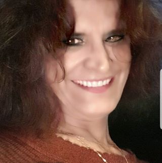 Profile Picture of Miriane Reibnitz (@miriane.reibnitz) on Facebook