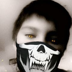 Profile Picture of Christin Roberts (@Christi87387742) on Twitter