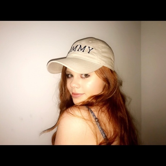 Profile Picture of Jessica Brodt (@jessicabrodt0) on Poshmark