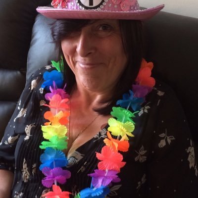 Profile Picture of Debbie Yeates (@YeatesDebbie) on Twitter