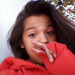 Profile Picture of Vale Perez (@valeperez_16) on Twitter