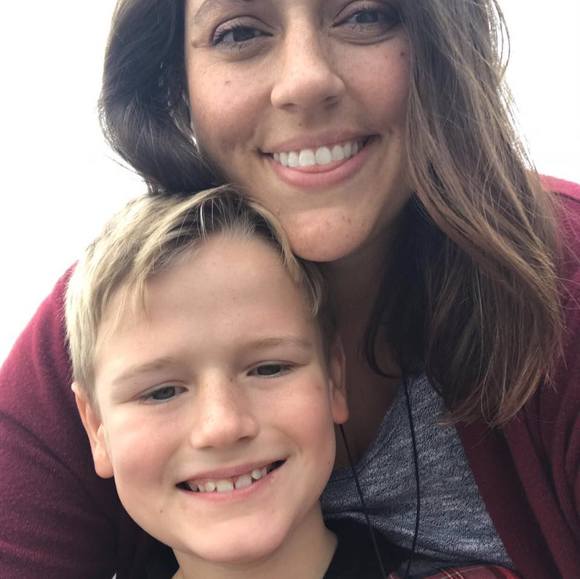 Profile Picture of Mindy Bradeen ballantyne (@mindysue55) on Poshmark