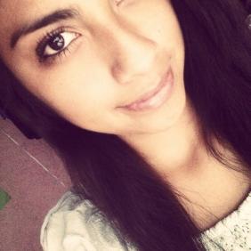 Profile Picture of Alejandra Picazo (@alejandrapicaz1) on Twitter