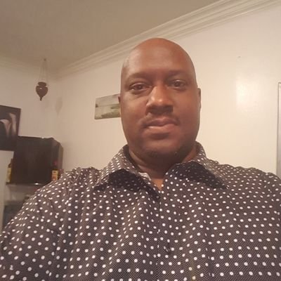 Profile Picture of James Hammock (@revhammock) on Twitter
