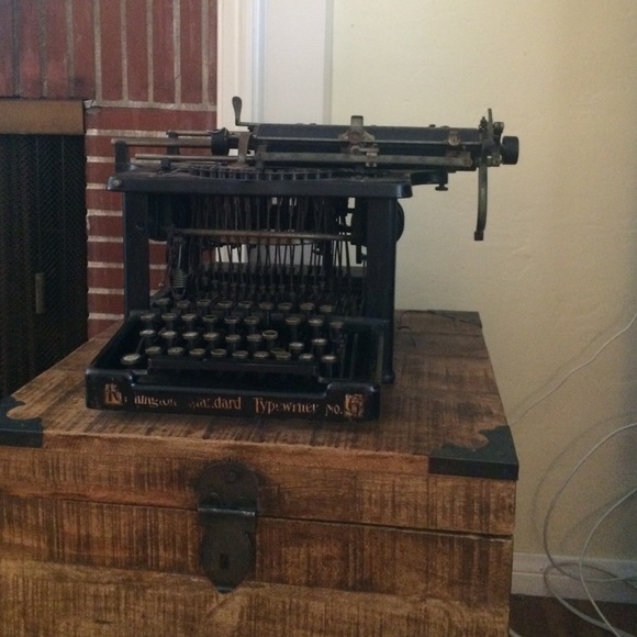 Profile Picture of Rocio Serrano (@roccoco21) on Poshmark