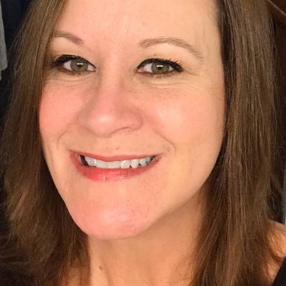 Profile Picture of Kimberly Drews otts (@kimberlyotts67) on Poshmark