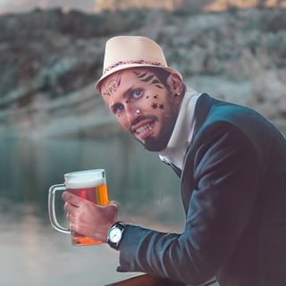 Profile Picture of Tyler Hacker (@tylerhackerjokes) on Instagram