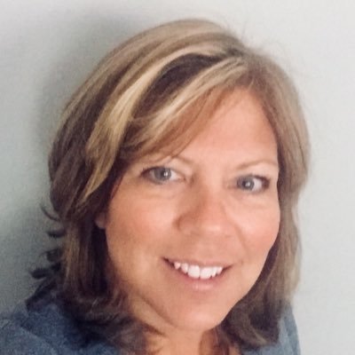 Profile Picture of Lisa Murray (@LMurray_) on Twitter