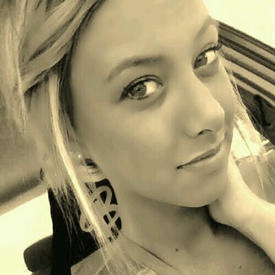 Profile Picture of Jasmine Alonzo (@j_love49754) on Twitter
