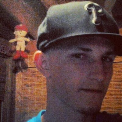 Profile Picture of Josh Bourdon (@Team_Loudpacks2) on Twitter