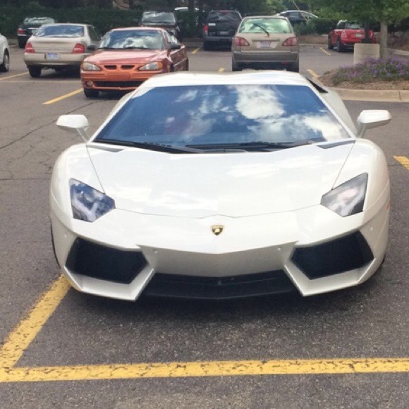 Profile Picture of Michael Mark (@mikecmark) on Poshmark