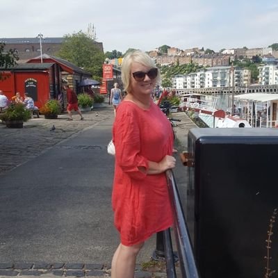 Profile Picture of Denise Martin (@soldbydenise) on Twitter