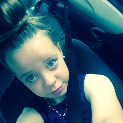 Profile Picture of Chanelle Knight (@ChanelleKnight9) on Twitter