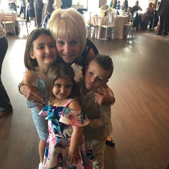 Barbara Krepela - Poshmark Profile Picture of Barbara Krepela (@krazyhouze) on Poshmark