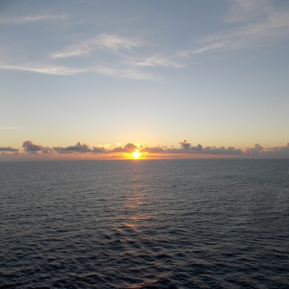 Profile Picture of Ian Boettger (@ianb2002) on Poshmark