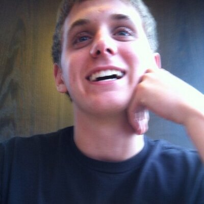 Profile Picture of Travis Bush (@st_bush) on Twitter
