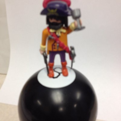 Profile Picture of Ian Saul Whitcomb (@coolgasmic) on Twitter