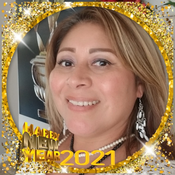 Profile Picture of Rosa Acevedo (@babyyiyi) on Poshmark