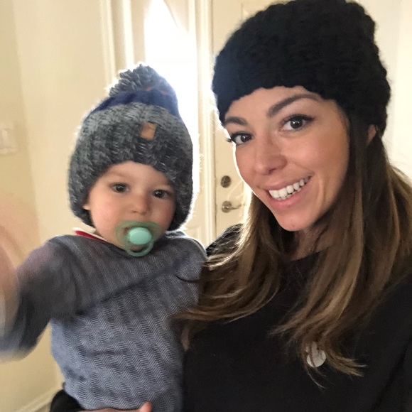 Amanda Fatah - Poshmark Profile Picture of Amanda Fatah (@amafatah) on Poshmark