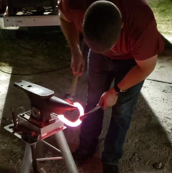 Profile Picture of Chris Malley (@chrismalley11) on Poshmark