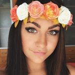 Andrea Russett 🌸✨ - Instagram Profile Picture of Andrea Russett 🌸✨ (@holy.russett_) on Instagram