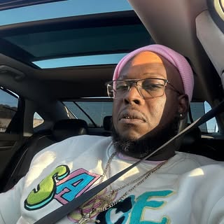 Profile Picture of Lorenzo Slater (@lorenzoslater) on Instagram