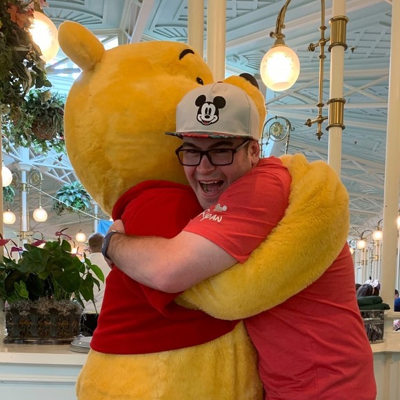 Profile Picture of Ryan Hottenrott (@rhottenrott) on Poshmark