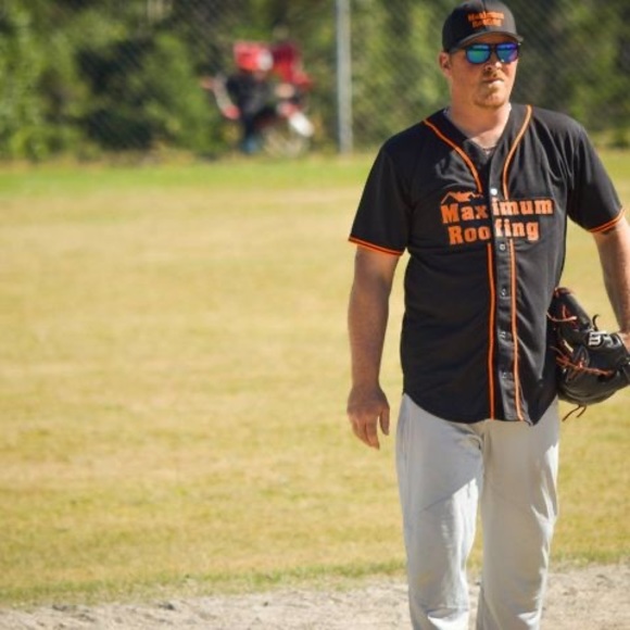 Profile Picture of Joe Barry (@joebarry787) on Poshmark