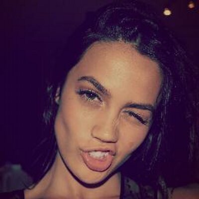 Profile Picture of Taylor Ashleigh (@Taylor_Mcnabb) on Twitter