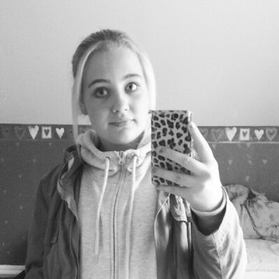 Profile Picture of Lisa Holmlund (@holmlundlisa74) on Twitter