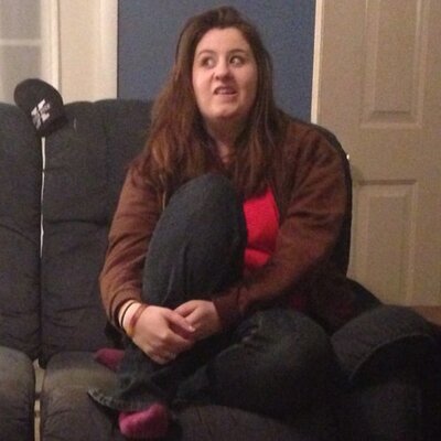 Profile Picture of Halley Edwards (@keepingupwHal) on Twitter