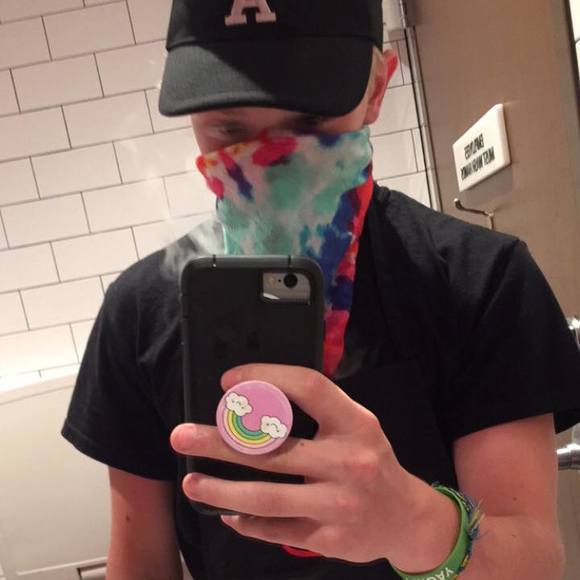 Profile Picture of Brian Andersen (@briananderse960) on Poshmark
