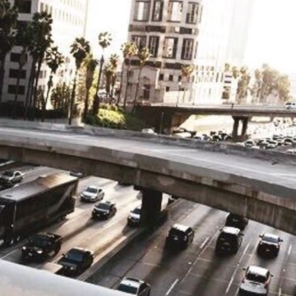 April Zapata - Poshmark Profile Picture of April Zapata (@azxolia) on Poshmark