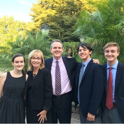 Profile Picture of Virginia Higgins (@higginsclavin) on Twitter